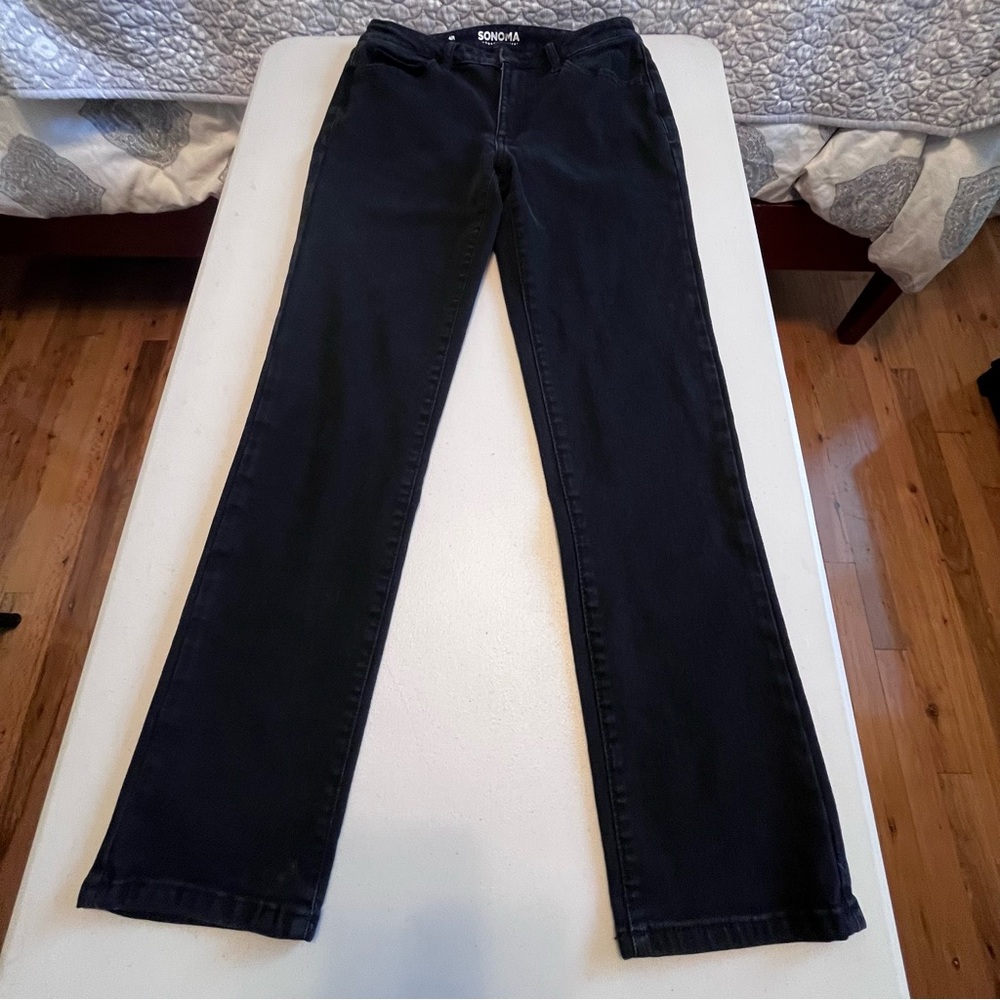 Sonoma Women's Black Straight Leg Jeans Size 4R